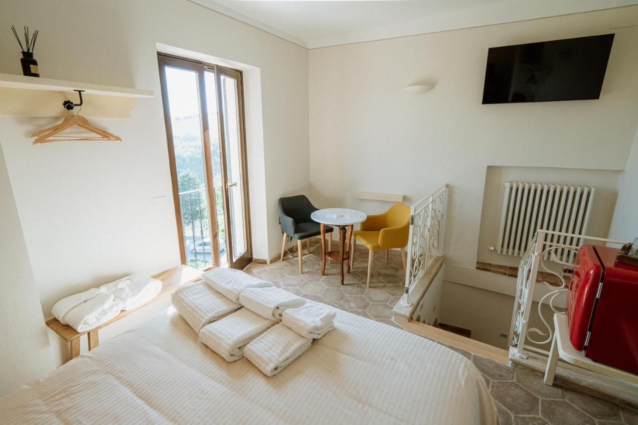 Bed and Breakfast La Casa Delle Api Offida Exterior foto