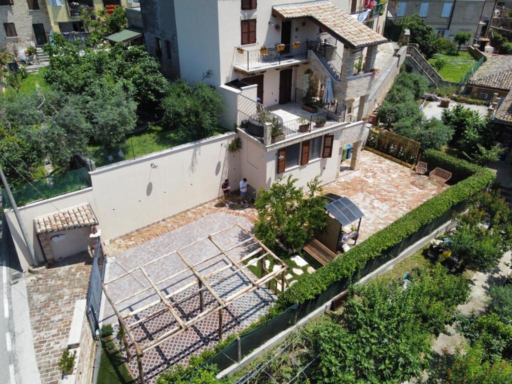 Bed and Breakfast La Casa Delle Api Offida Exterior foto